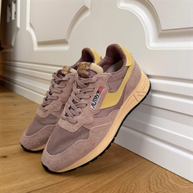 Autry Reelwind Sneakers, Rose Cannel/Raffia